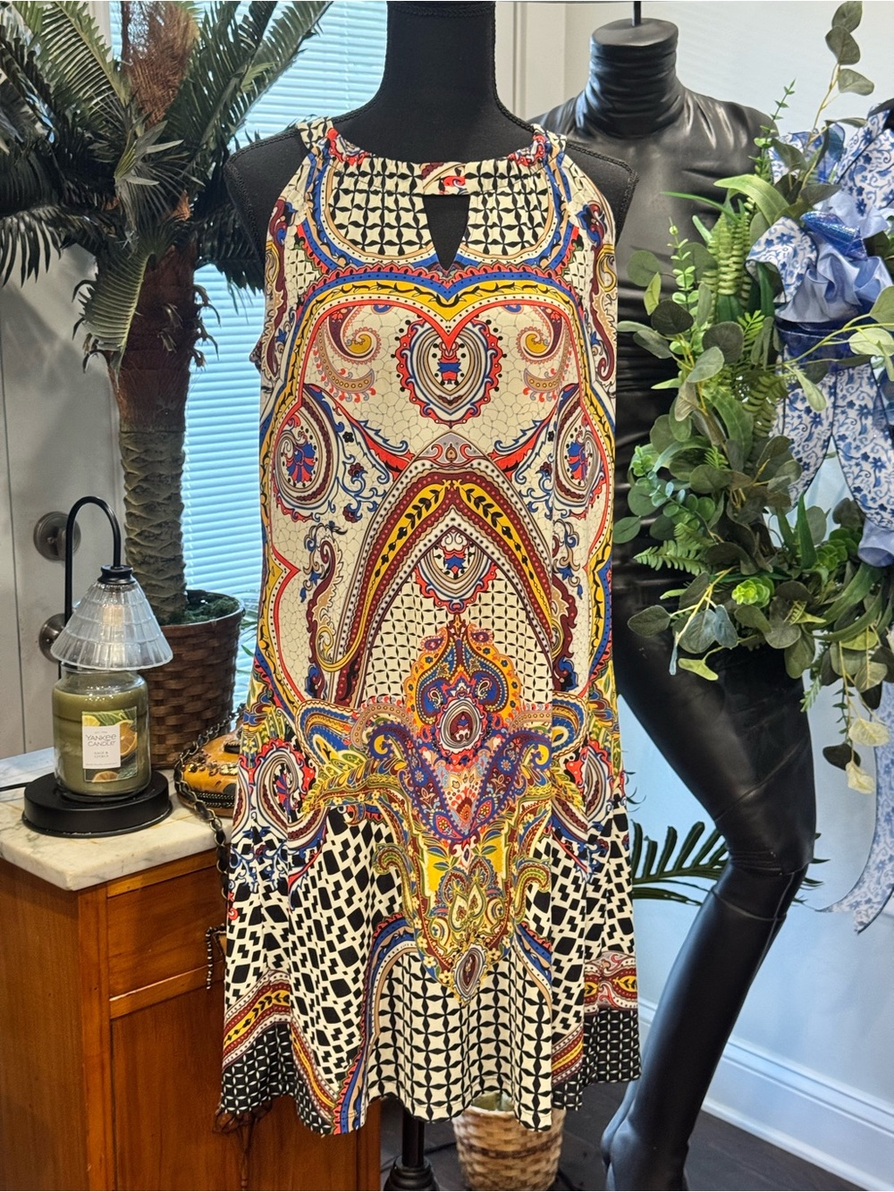 Bohemian Paisley Print Sleeveless Dress - Multicolor